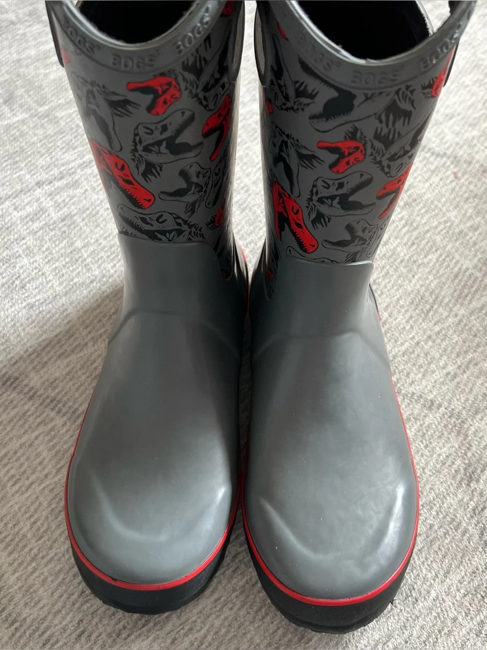 BOGS Big Kids Dinosaur 🦖 Gray Rain Boots Youth Size 6